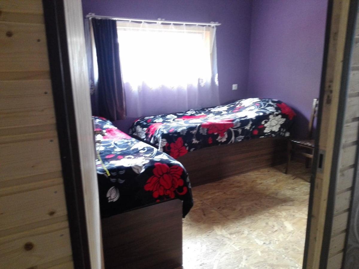 Lali'S Guest House In Джута Екстериор снимка